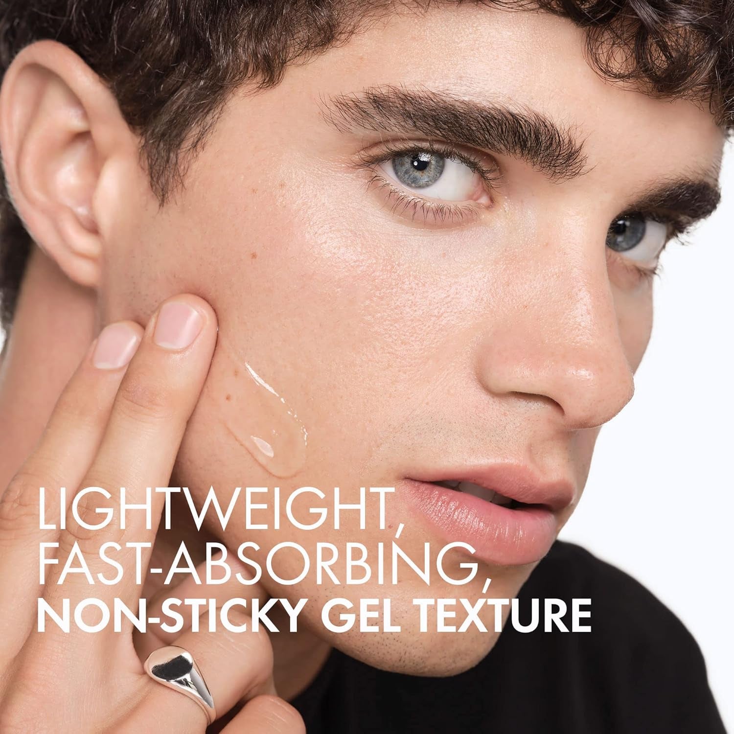 Minéral 89, Booster Quotidiano Fortificante E Rimpolpante, per Tutti I Tipi Di Pelle, Pelle Tonica E Idratata, Arricchito Con Acido Ialuronico E Acqua Vulcanica, 75 Ml